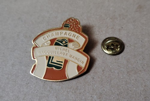 Pin champagne ragouillaux - pin's,