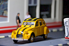 1/43  CITROËN 2 CV 6 Paddock   NOREV HACHETTE A1