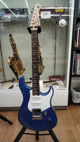 Guitare électrique yamaha - guitare,