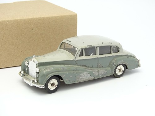 Dinky toys england - toys, 1/43