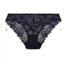 AUBADE T: 2 - AMOUR PRECIEUR -