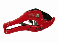 Pince coupe tube manuelle en métal pour tubes synthétiques (PER, multicouche,