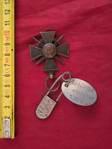 Croix guerre 18 épingle - de, 14