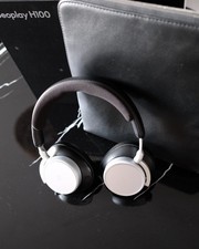 beoplay h100 black 5 years warrantly