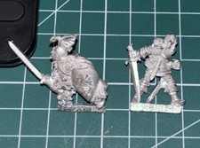 3C Warhammer Fantasy Citadel Lot 2 Figurines  Fighter Combattant Soldat 1985 F