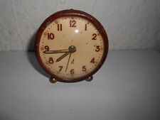 Ancien petit réveil JAZ en bakélite 