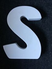 Grande lettre en plâtre blanc 'S' 185 mm de haut autoportante ou murale