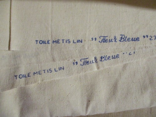 Coupon tissu ancien - tissu,