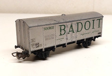 Wagon marchandises Badoit