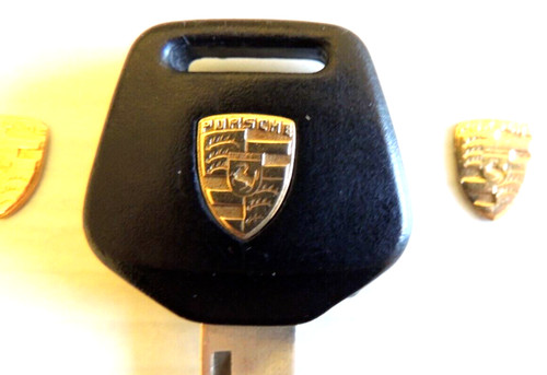 Ecusson porsche or 18carat - , en