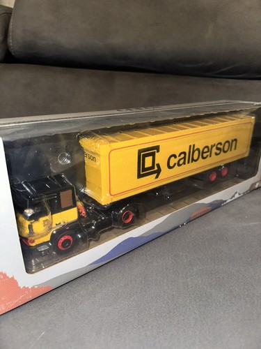 Camion semi remorque - 1/43,