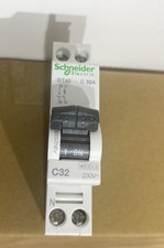 Disjoncteur 1P+N 32A courbe C SCHNEIDER Prodis DT40 A9N21028
