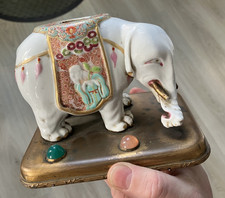 Bel éléphant porcelaine