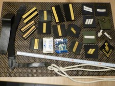 lot  insigne  uniforme  militaire armée française   gendarmerie marine  ? un lot