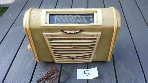 Ancien rare poste - 5/, radio