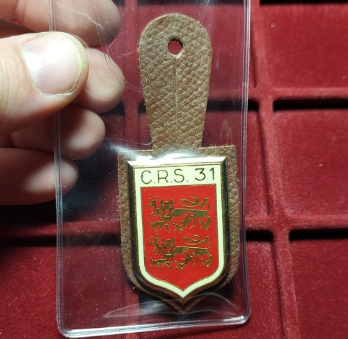128 pucelle insigne - #128-3, /