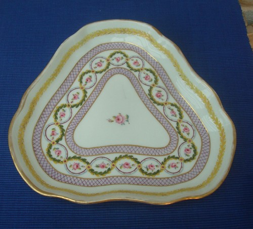 V61 plateau porcelaine - plateau,
