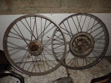 deux jantes roues peugeot BB