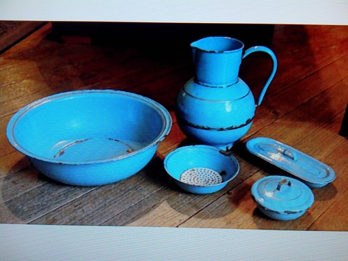 Ancien ensemble necessaire - ensemble,