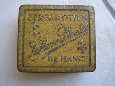 Boite en tôle litographiée Bergamottes Nancy Lefevre Denise