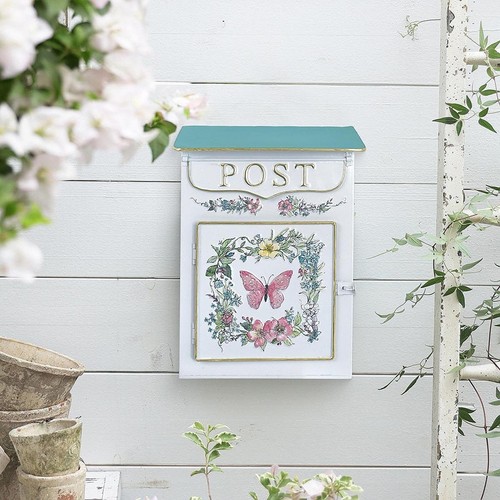 Boîte aux lettres murale - , en