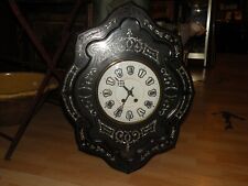 Œil de bœuf, carillon