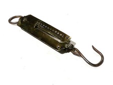 Outil ancien beau peson acier