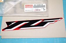 1 autocollant Logo de flanc Yamaha 4XV-2839H-00 pour YZF-R1 de 1999 neuf