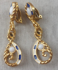 Ancienne paire boucles - de,