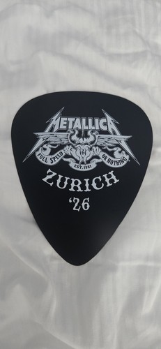 Metallica zurich pop store - pop, up