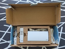 commande Velux WUX 101 51 pour fenêtre de toit Velux. Etat neuf, boite d'origine