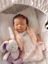 Bébé Reborn du kit Azalée de Laura Lee Eagles