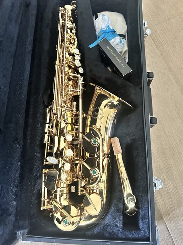 Alto saxophone mint - saxophone, –
