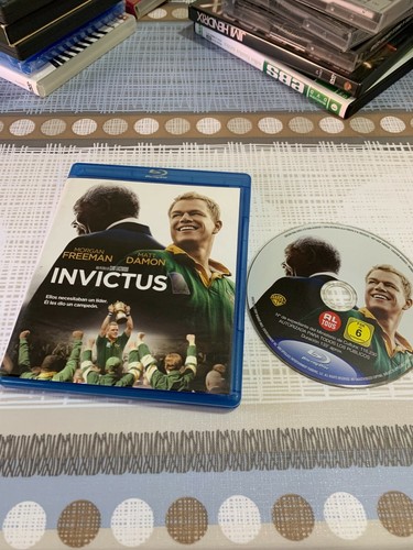Invictus blu ray morgan - blu,