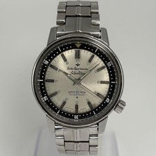 Montre de plongée vintage