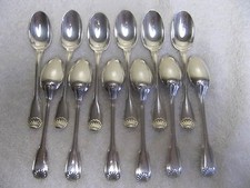 12 cuilleres à moka argent