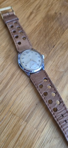 Montre vintage lip mécanique - vintage,