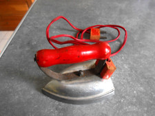 ANCIEN PETIT FER A REPASSER JOUET ELECTRIQUE