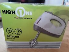 batteur électrique  blanc