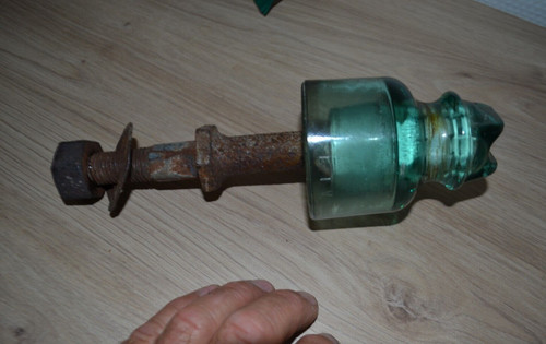 Ancien isolateur visser - ancien,