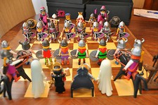 Jeu d'échecs playmobil - Série médiévale - Siège de Paris par les Vikings (7)