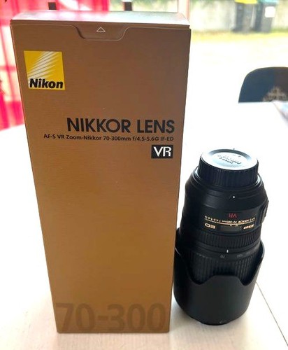Zoom nikon 300 - zoom,