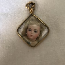 Poupée Bru : rare petit