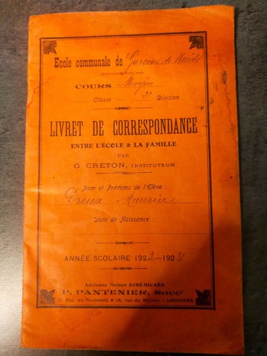 45888 vieux papiers livret - *45888,