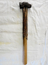 Marteau brochoir, outils