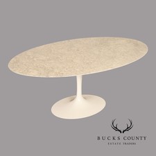 Knoll Saarinen Oval Marble