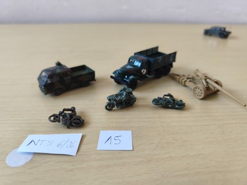 Lot véhicules militaires - lot,