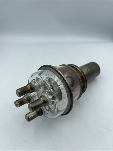 Ampoule triode - triode, à
