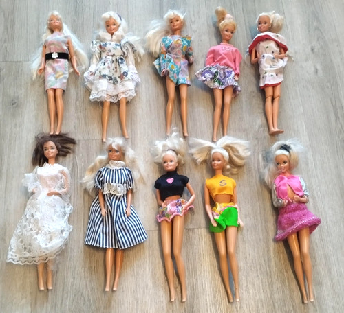 Lot poupée barbie - poupée,