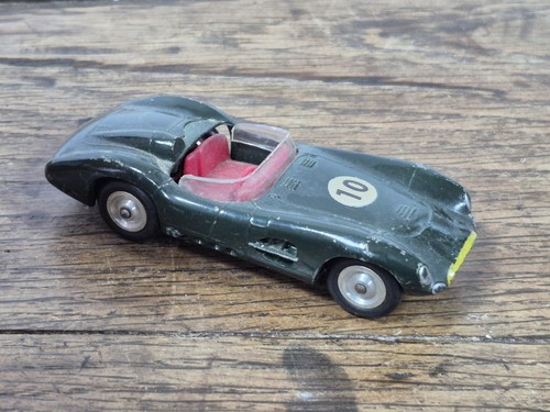 Voiture miniature aston martin - aston,
